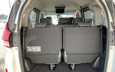 Honda Freed II, 2022 год, 1 290 999 рублей, 21 фотография