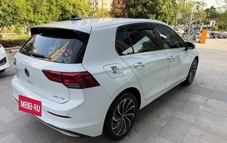 Volkswagen Golf VIII, 2022 год, 1 630 442 рублей, 4 фотография