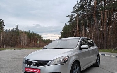KIA cee'd I рестайлинг, 2011 год, 890 000 рублей, 1 фотография