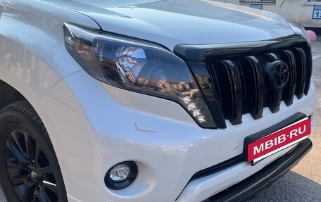 Toyota Land Cruiser Prado 150 рестайлинг 2, 2016 год, 3 800 000 рублей, 4 фотография