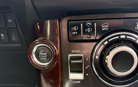 Toyota Land Cruiser Prado 150 рестайлинг 2, 2016 год, 3 800 000 рублей, 29 фотография