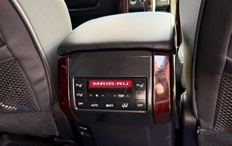 Toyota Land Cruiser Prado 150 рестайлинг 2, 2016 год, 3 800 000 рублей, 20 фотография