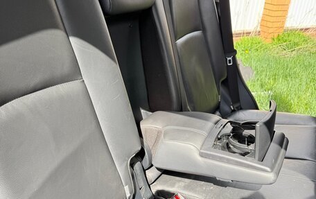 Toyota Land Cruiser Prado 150 рестайлинг 2, 2016 год, 3 800 000 рублей, 37 фотография