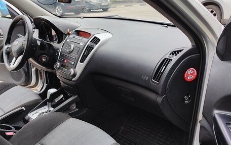 KIA cee'd I рестайлинг, 2011 год, 890 000 рублей, 8 фотография