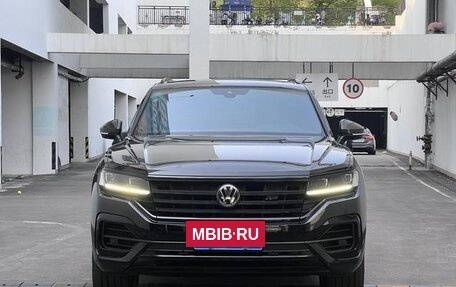 Volkswagen Touareg III, 2021 год, 4 000 200 рублей, 3 фотография