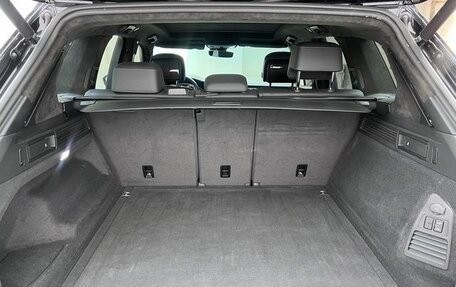 Volkswagen Touareg III, 2021 год, 4 000 200 рублей, 12 фотография