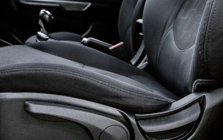 KIA Rio III рестайлинг, 2015 год, 950 000 рублей, 23 фотография
