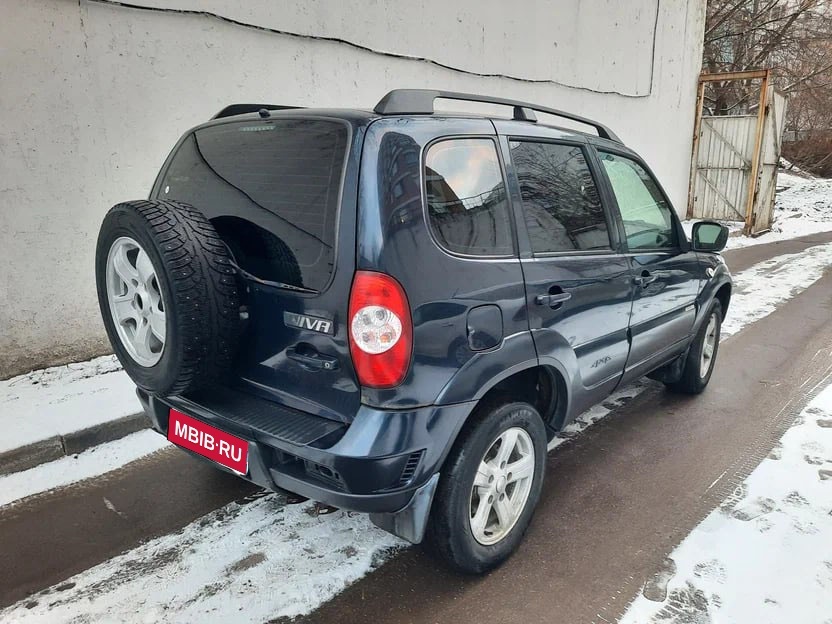 Chevrolet Niva I рестайлинг, 2013 год, 604 000 рублей, 4 фотография