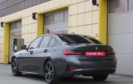BMW 3 серия, 2019 год, 2 745 000 рублей, 4 фотография