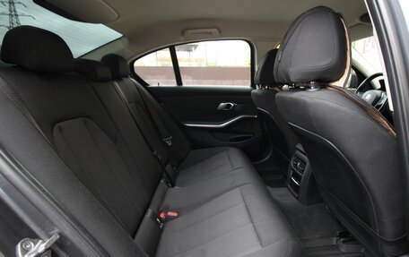 BMW 3 серия, 2019 год, 2 745 000 рублей, 17 фотография