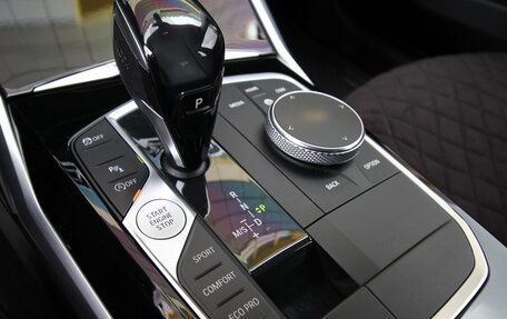 BMW 3 серия, 2019 год, 2 745 000 рублей, 24 фотография