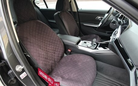 BMW 3 серия, 2019 год, 2 745 000 рублей, 14 фотография