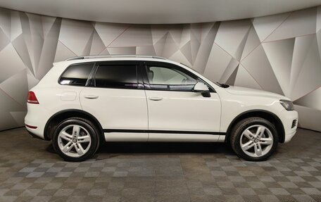 Volkswagen Touareg III, 2013 год, 1 595 000 рублей, 6 фотография