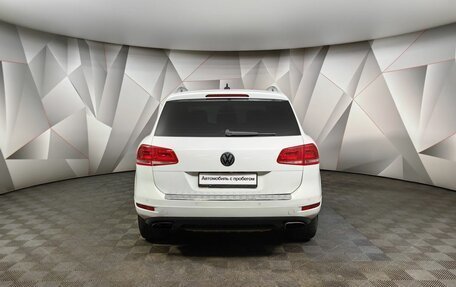 Volkswagen Touareg III, 2013 год, 1 595 000 рублей, 8 фотография
