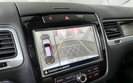 Volkswagen Touareg III, 2013 год, 1 595 000 рублей, 16 фотография