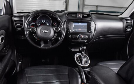 KIA Soul II рестайлинг, 2017 год, 1 599 000 рублей, 6 фотография