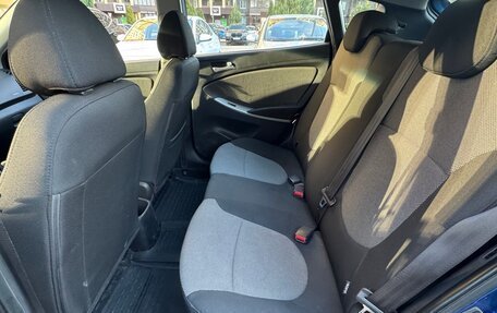 Hyundai Solaris II рестайлинг, 2011 год, 611 000 рублей, 12 фотография