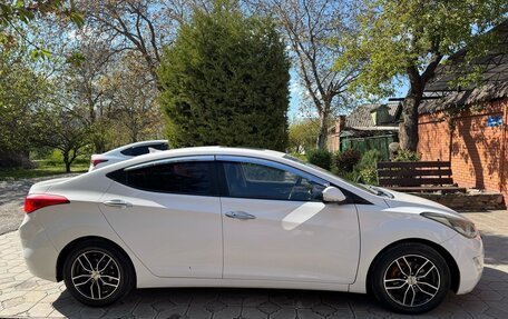 Hyundai Avante, 2012 год, 1 050 000 рублей, 4 фотография
