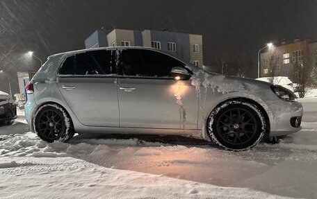 Volkswagen Golf VI, 2010 год, 1 300 000 рублей, 15 фотография