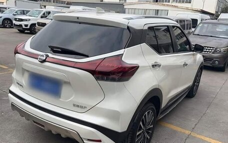 Nissan Kicks I, 2022 год, 1 850 000 рублей, 6 фотография