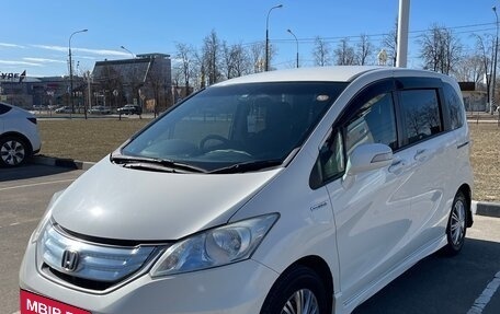 Honda Freed I, 2011 год, 1 300 000 рублей, 1 фотография