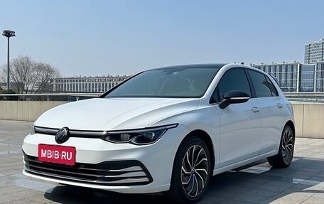 Volkswagen Golf VIII, 2022 год, 1 760 000 рублей, 1 фотография