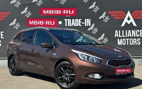 KIA cee'd III, 2013 год, 1 310 000 рублей, 1 фотография
