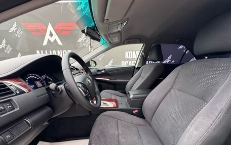 Toyota Camry, 2011 год, 1 586 000 рублей, 10 фотография