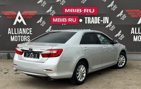 Toyota Camry, 2011 год, 1 586 000 рублей, 7 фотография