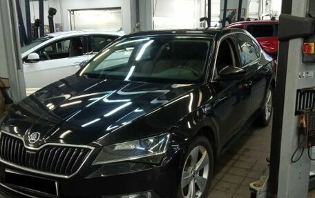 Skoda Superb III рестайлинг, 2016 год, 1 680 000 рублей, 1 фотография