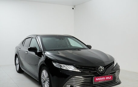 Toyota Camry, 2020 год, 3 295 000 рублей, 1 фотография