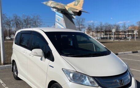 Honda Freed I, 2011 год, 1 300 000 рублей, 2 фотография