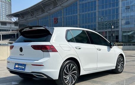 Volkswagen Golf VIII, 2022 год, 1 760 000 рублей, 4 фотография