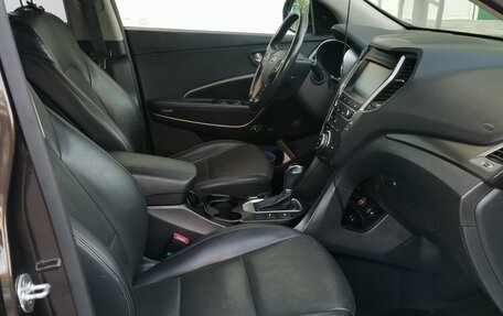 Hyundai Santa Fe III рестайлинг, 2017 год, 2 390 000 рублей, 21 фотография