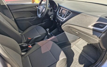 Hyundai Solaris II рестайлинг, 2019 год, 1 248 000 рублей, 10 фотография