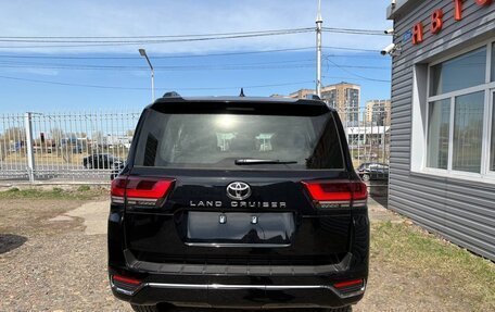 Toyota Land Cruiser, 2024 год, 14 700 000 рублей, 4 фотография