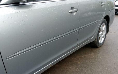 Toyota Camry V40, 2005 год, 750 000 рублей, 5 фотография
