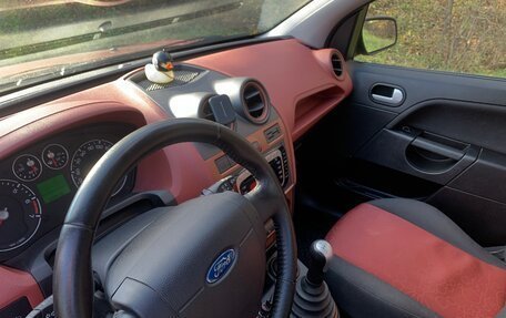 Ford Fiesta, 2008 год, 600 000 рублей, 1 фотография
