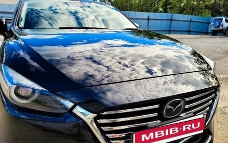 Mazda Axela, 2017 год, 1 750 000 рублей, 2 фотография