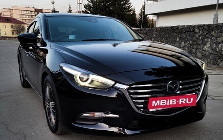 Mazda Axela, 2017 год, 1 750 000 рублей, 4 фотография