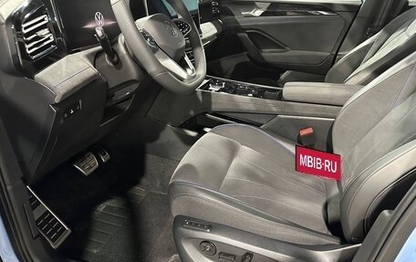 Volkswagen Tiguan, 2024 год, 4 450 000 рублей, 15 фотография