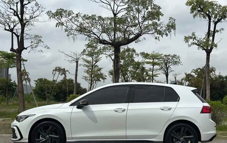Volkswagen Golf VIII, 2022 год, 1 900 000 рублей, 10 фотография