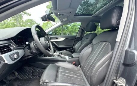 Audi A4, 2020 год, 2 380 000 рублей, 8 фотография