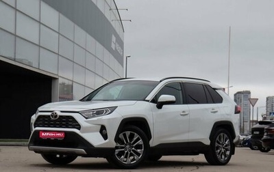 Toyota RAV4, 2021 год, 3 675 000 рублей, 1 фотография