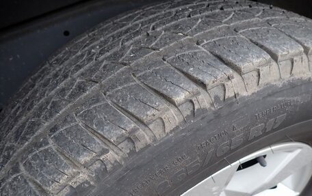 Toyota Land Cruiser Prado 150 рестайлинг 2, 2021 год, 4 000 000 рублей, 12 фотография