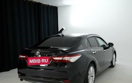 Toyota Camry, 2020 год, 3 295 000 рублей, 7 фотография