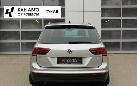 Volkswagen Tiguan II, 2017 год, 2 399 000 рублей, 4 фотография