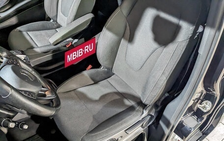 Mercedes-Benz V-Класс, 2017 год, 4 890 000 рублей, 19 фотография
