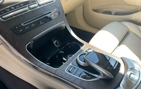 Mercedes-Benz GLC, 2017 год, 4 280 000 рублей, 17 фотография