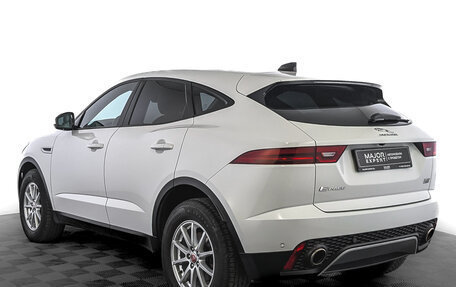 Jaguar E-Pace, 2020 год, 3 000 000 рублей, 7 фотография